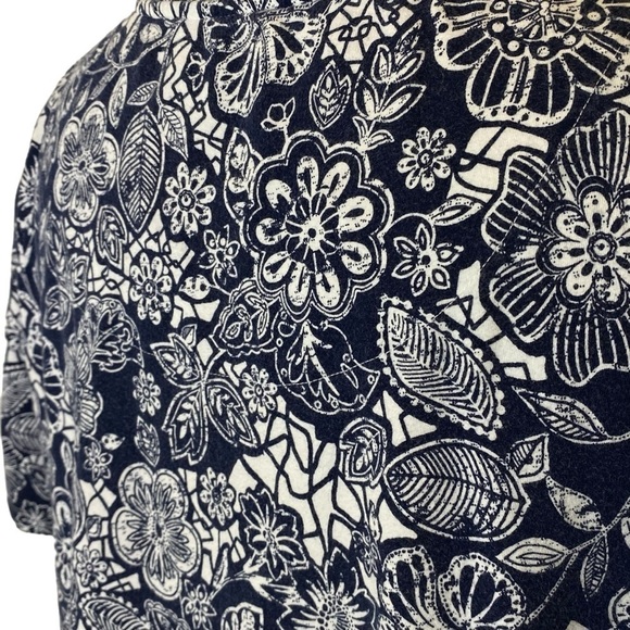 Liz & Me plus sz 4x (30-32)Navy white floral tunic top square neck short sleeve - Picture 5 of 8